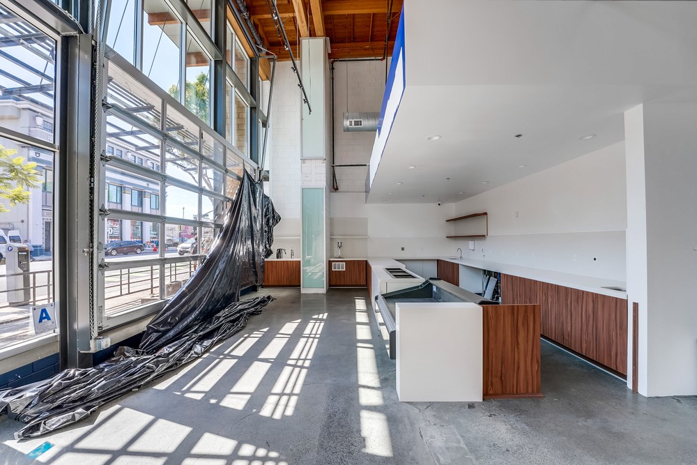Virtual tour photo 7 of 46 for 3930 Fifth Ave