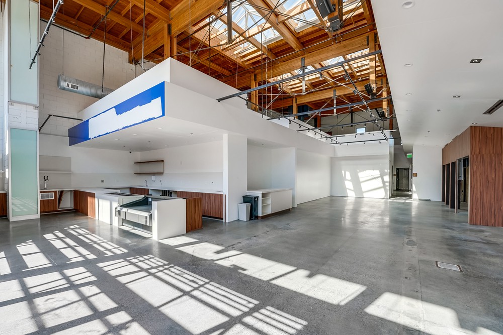 Virtual tour photo 12 of 46 for 3930 Fifth Ave