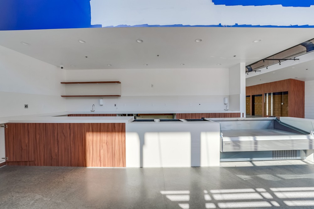 Virtual tour photo 14 of 46 for 3930 Fifth Ave