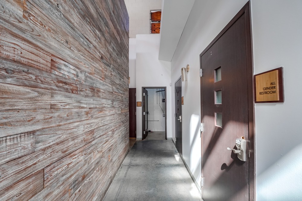 Virtual tour photo 25 of 46 for 3930 Fifth Ave