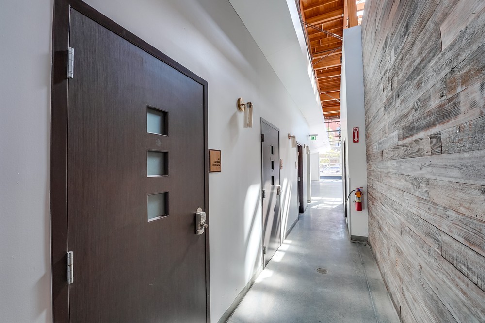 Virtual tour photo 28 of 46 for 3930 Fifth Ave