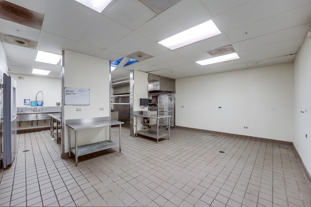Virtual tour photo 30 of 46 for 3930 Fifth Ave