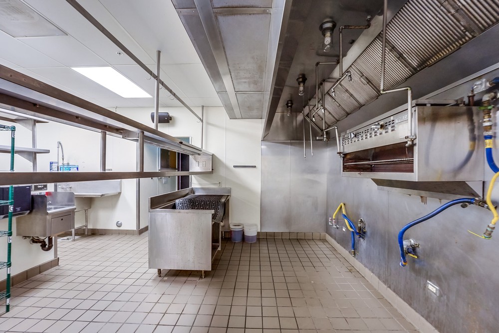 Virtual tour photo 40 of 46 for 3930 Fifth Ave