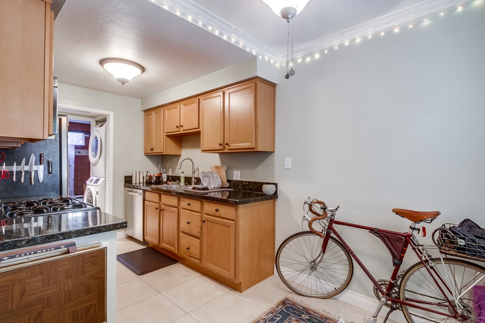 Virtual tour photo 17 of 29 for 3932 9th Ave