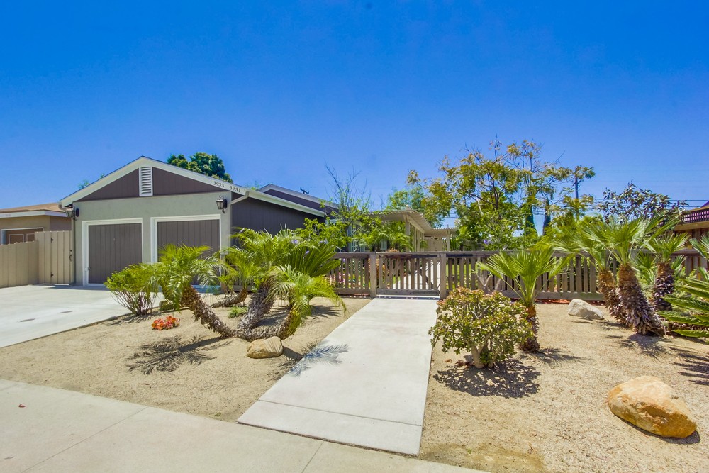 Virtual tour photo 4 of 29 for 3933 Clairemont Mesa Blvd