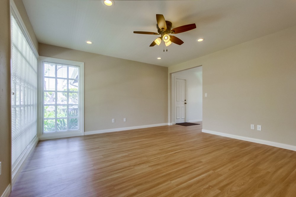 Virtual tour photo 10 of 29 for 3933 Clairemont Mesa Blvd