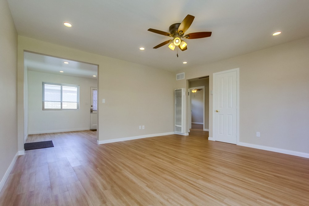 Virtual tour photo 12 of 29 for 3933 Clairemont Mesa Blvd