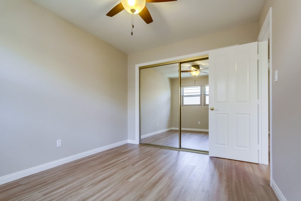 Virtual tour photo 25 of 29 for 3933 Clairemont Mesa Blvd