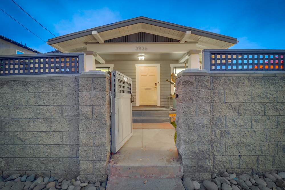 Virtual tour photo 1 of 80 for 3936 Brant St