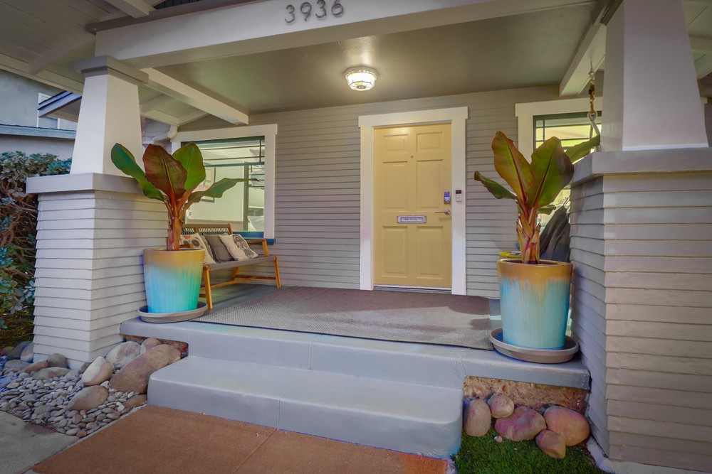 Virtual tour photo 4 of 80 for 3936 Brant St