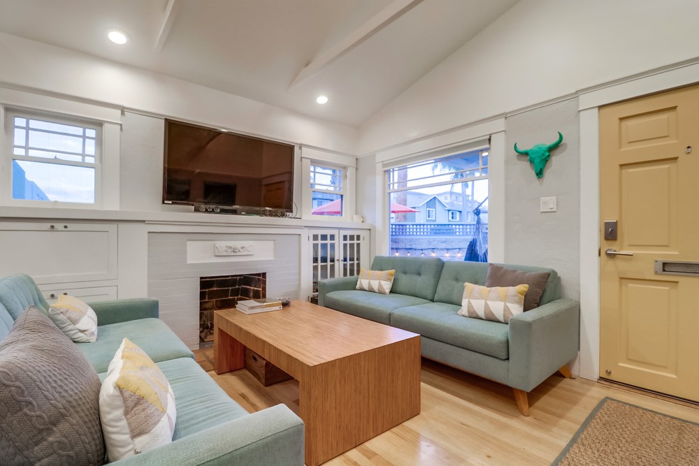 Virtual tour photo 21 of 80 for 3936 Brant St
