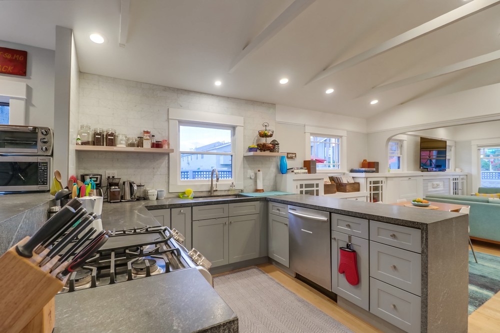 Virtual tour photo 33 of 80 for 3936 Brant St