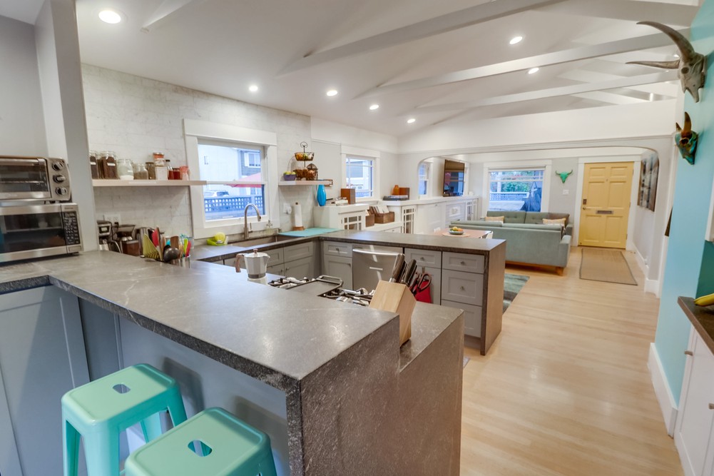 Virtual tour photo 34 of 80 for 3936 Brant St