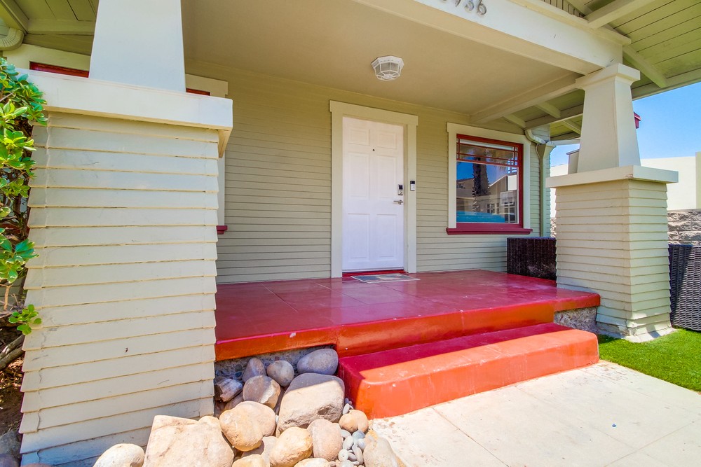 Virtual tour photo 7 of 39 for 3936 Brant St