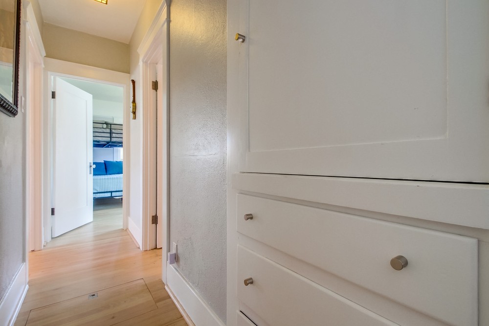 Virtual tour photo 24 of 39 for 3936 Brant St
