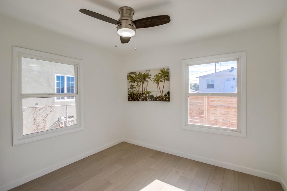 Virtual tour photo 18 of 102 for 3937 Marine Vw Ave #41