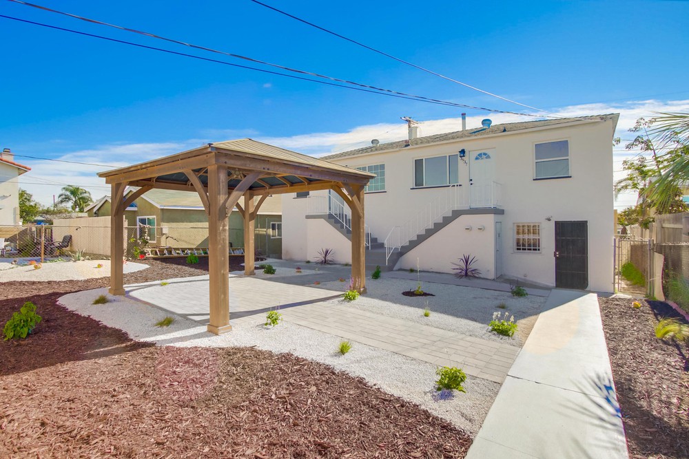 Virtual tour photo 60 of 102 for 3937 Marine Vw Ave #41