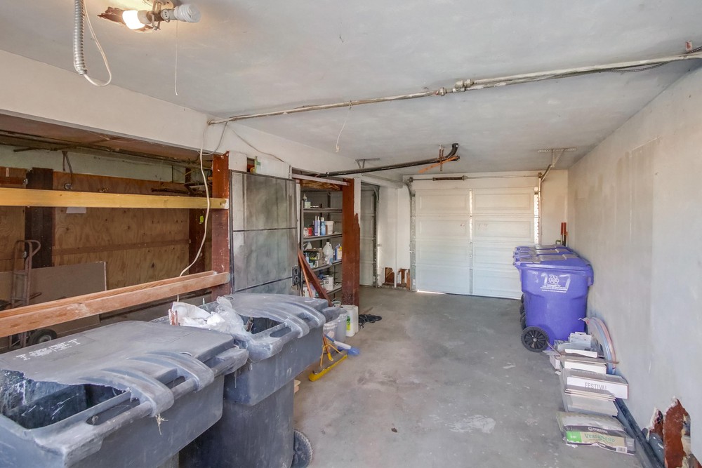 Virtual tour photo 65 of 102 for 3937 Marine Vw Ave #41