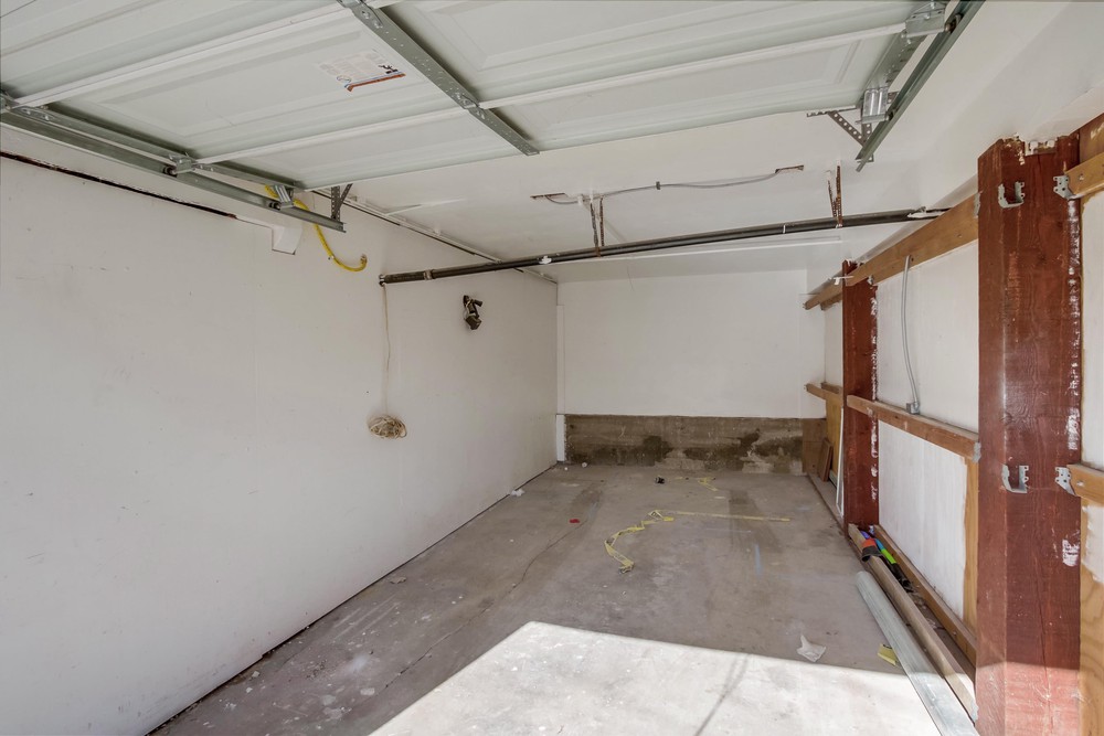 Virtual tour photo 69 of 102 for 3937 Marine Vw Ave #41