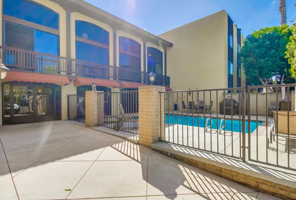 Virtual tour photo 6 of 63 for 3939 Eagle St UNIT 204
