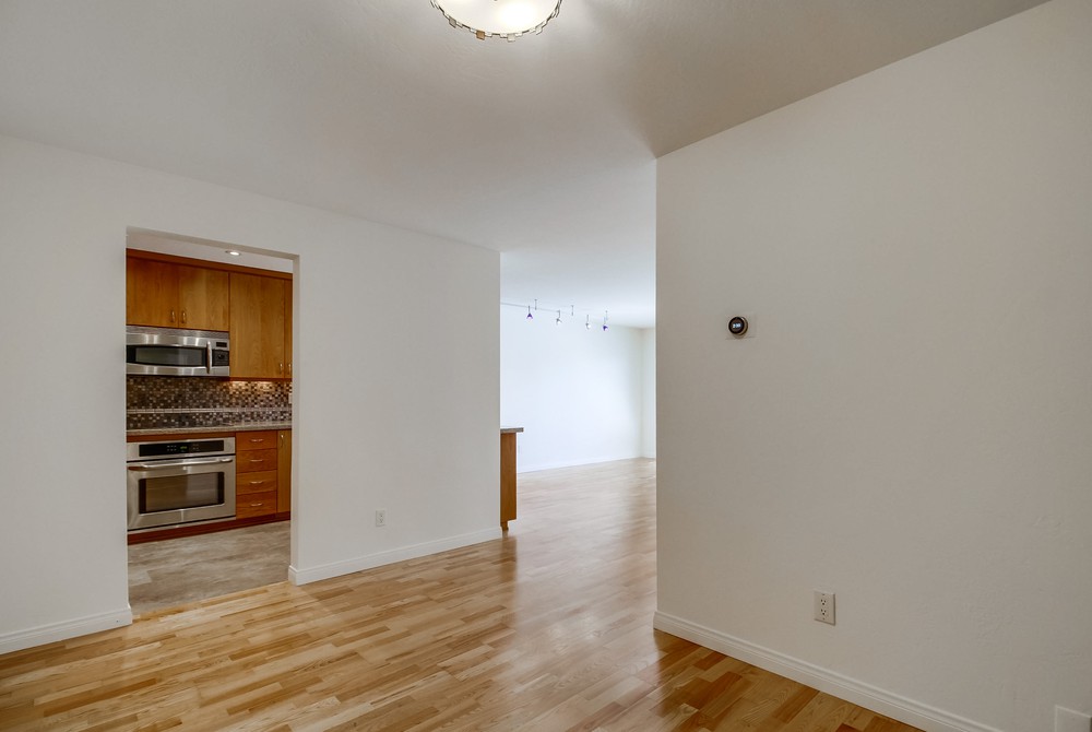 Virtual tour photo 15 of 63 for 3939 Eagle St UNIT 204