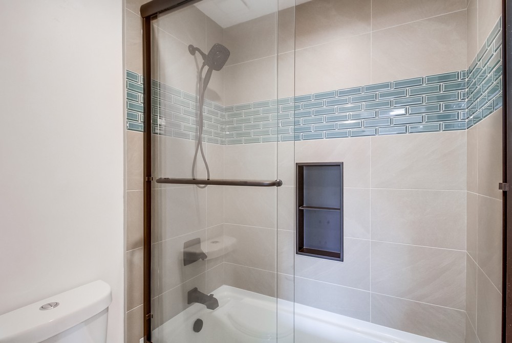 Virtual tour photo 37 of 63 for 3939 Eagle St UNIT 204