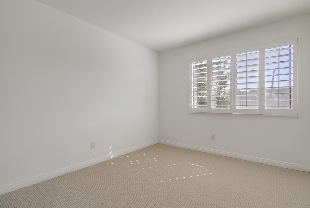 Virtual tour photo 38 of 63 for 3939 Eagle St UNIT 204