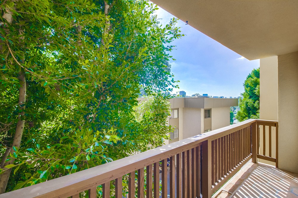 Virtual tour photo 44 of 63 for 3939 Eagle St UNIT 204