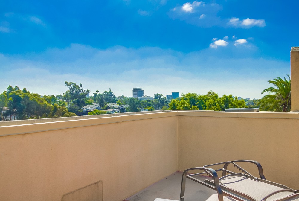 Virtual tour photo 47 of 63 for 3939 Eagle St UNIT 204