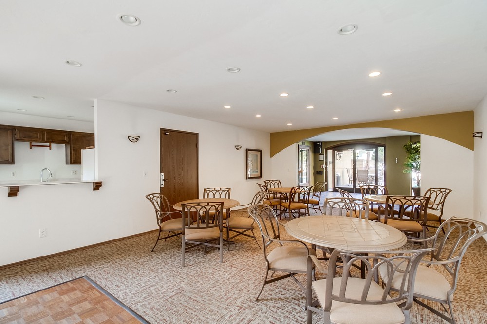 Virtual tour photo 52 of 63 for 3939 Eagle St UNIT 204