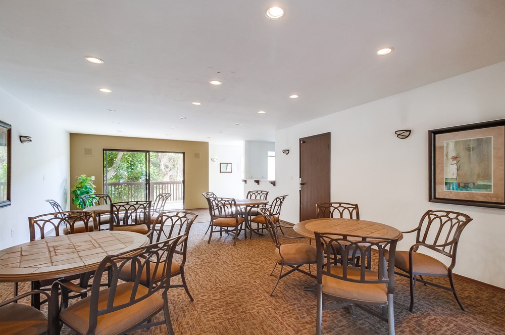 Virtual tour photo 53 of 63 for 3939 Eagle St UNIT 204