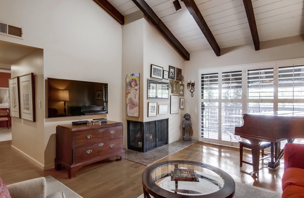 Virtual tour photo 11 of 52 for 3939 Eagle St