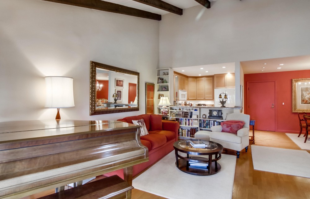 Virtual tour photo 12 of 52 for 3939 Eagle St