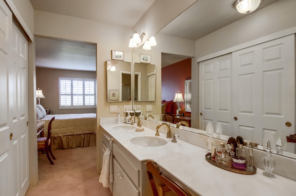 Virtual tour photo 38 of 52 for 3939 Eagle St
