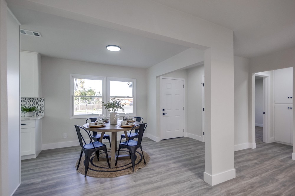 Virtual tour photo 13 of 47 for 394 Coralwood Dr