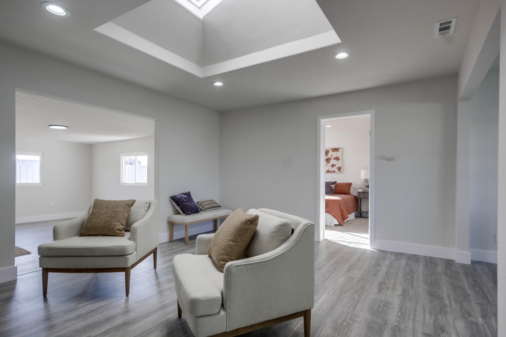 Virtual tour photo 14 of 47 for 394 Coralwood Dr