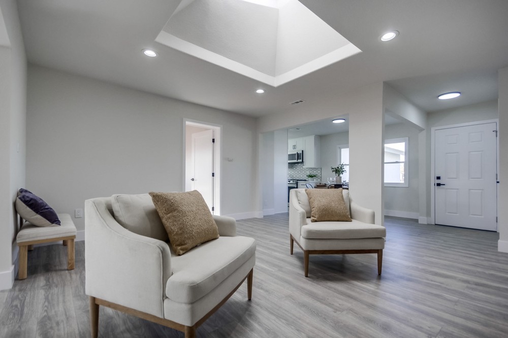 Virtual tour photo 18 of 47 for 394 Coralwood Dr