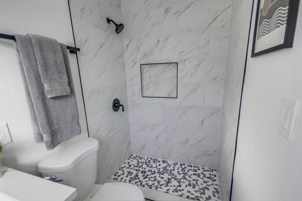 Virtual tour photo 35 of 47 for 394 Coralwood Dr