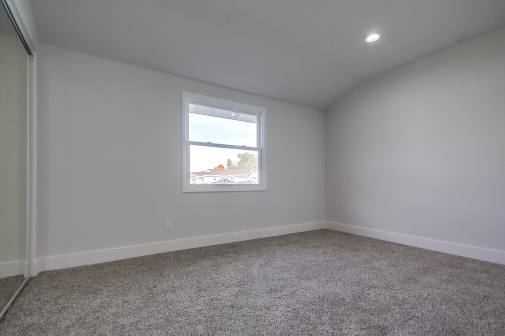 Virtual tour photo 38 of 47 for 394 Coralwood Dr