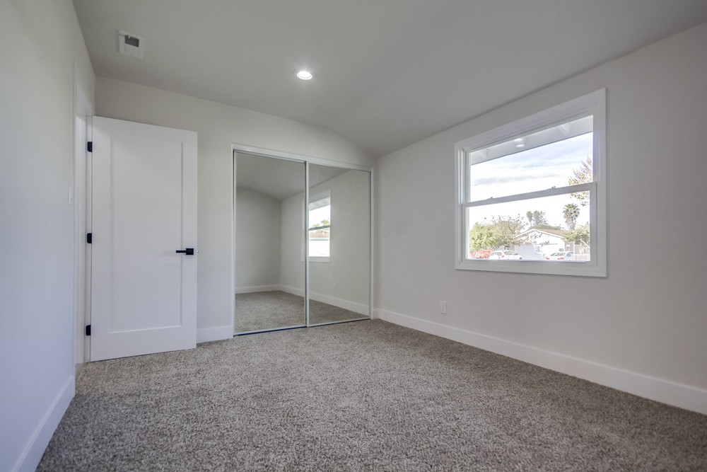 Virtual tour photo 39 of 47 for 394 Coralwood Dr