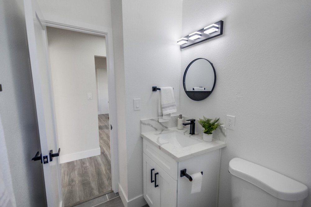 Virtual tour photo 42 of 47 for 394 Coralwood Dr