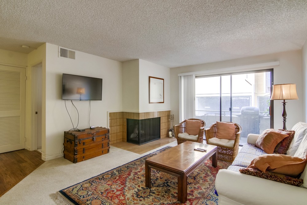 Virtual tour photo 8 of 34 for 3940 Dove St UNIT 207