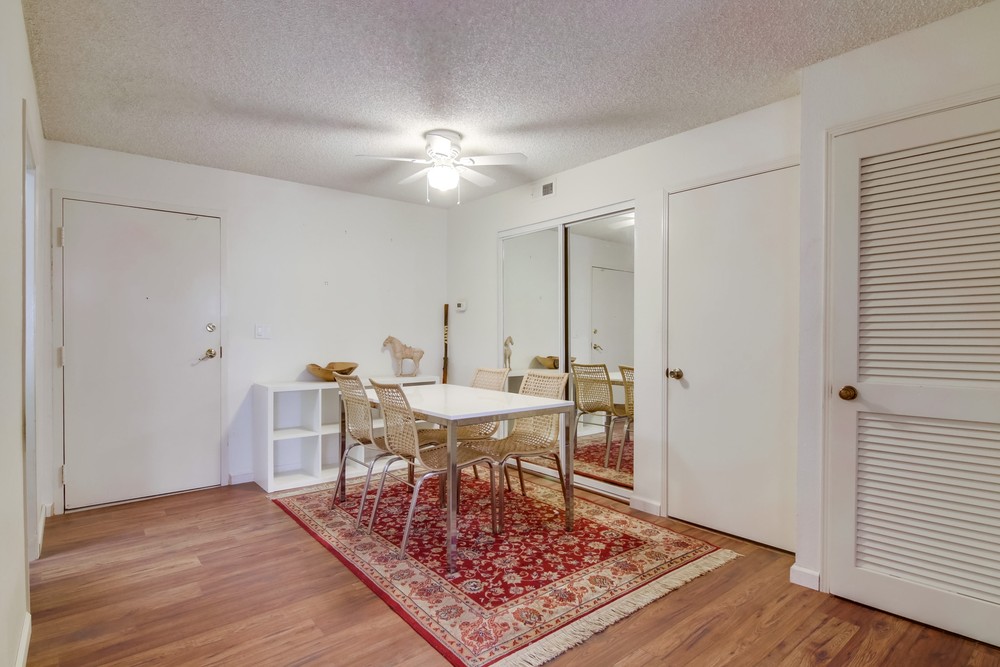 Virtual tour photo 13 of 34 for 3940 Dove St UNIT 207