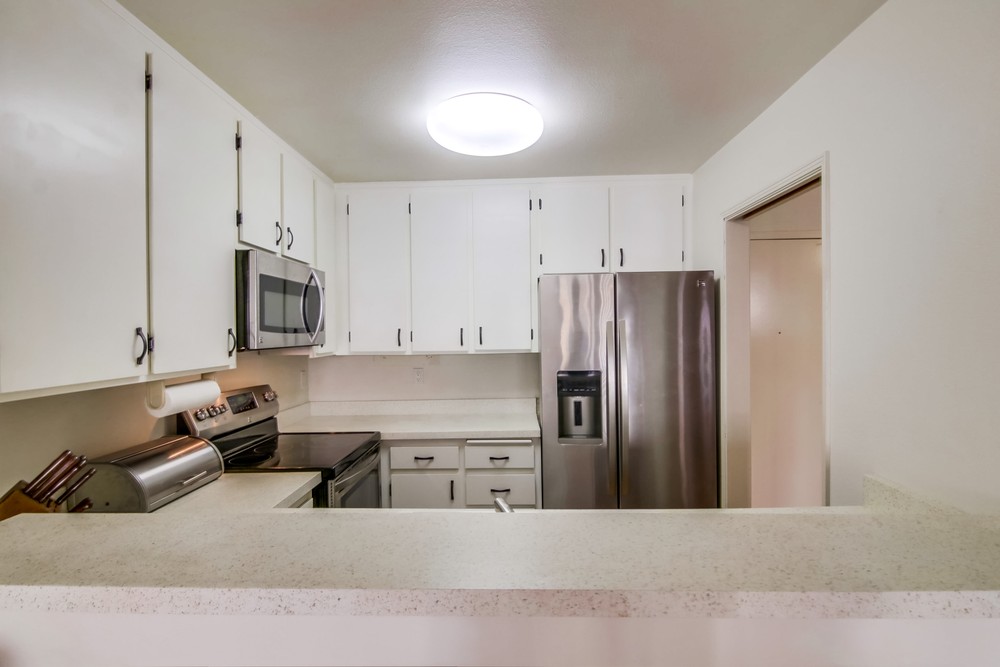Virtual tour photo 18 of 34 for 3940 Dove St UNIT 207