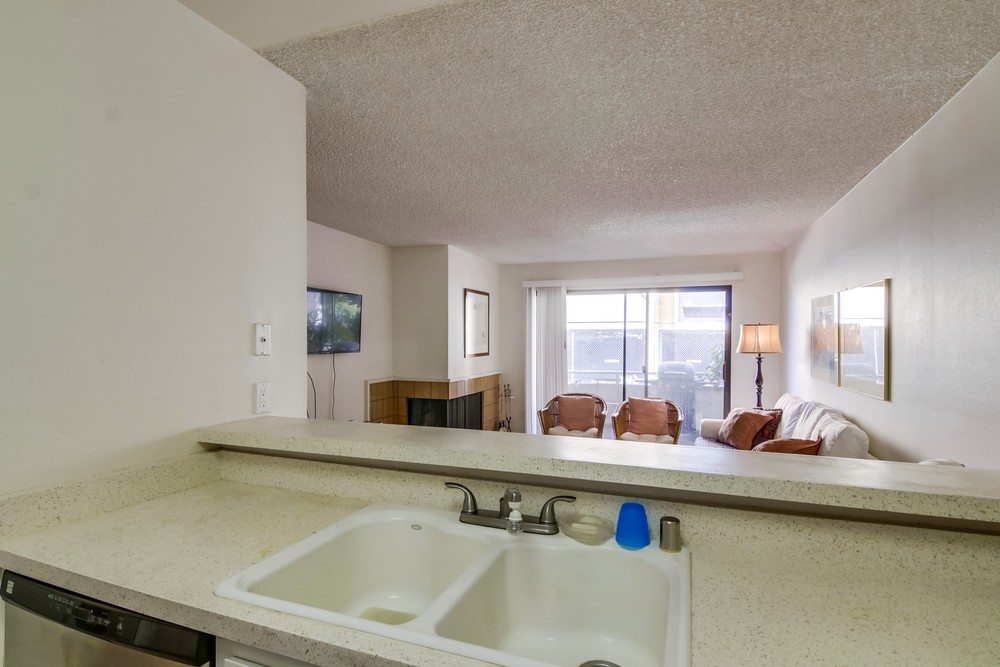 Virtual tour photo 23 of 34 for 3940 Dove St UNIT 207
