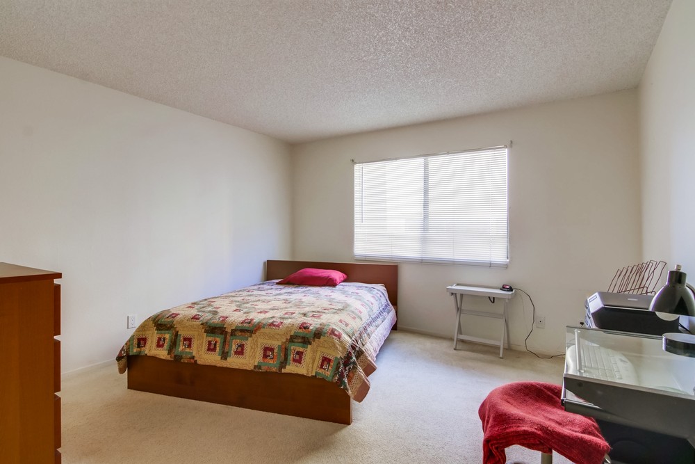Virtual tour photo 24 of 34 for 3940 Dove St UNIT 207