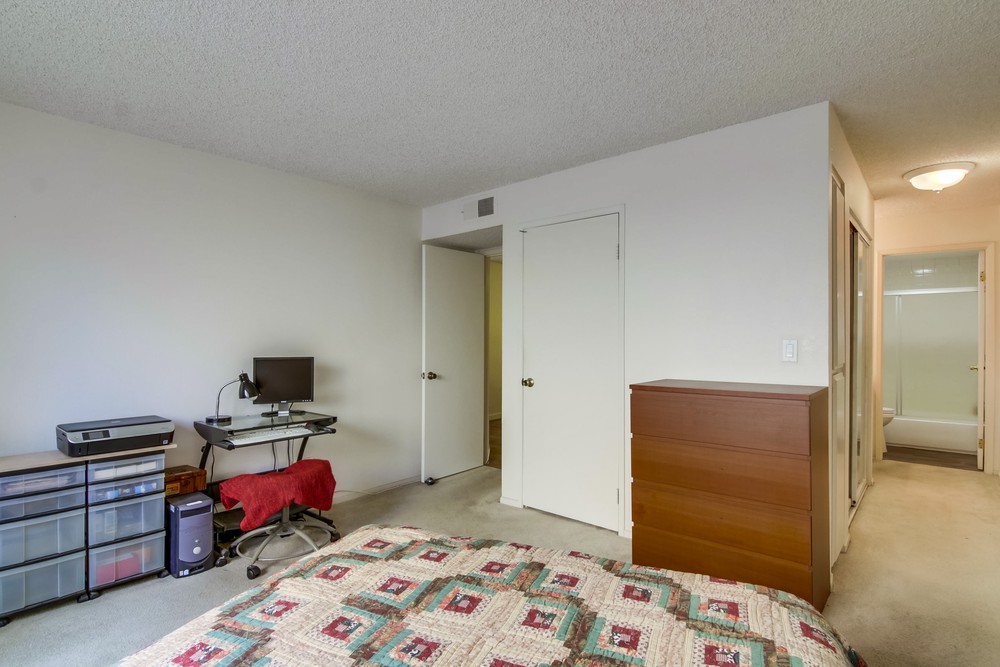 Virtual tour photo 26 of 34 for 3940 Dove St UNIT 207
