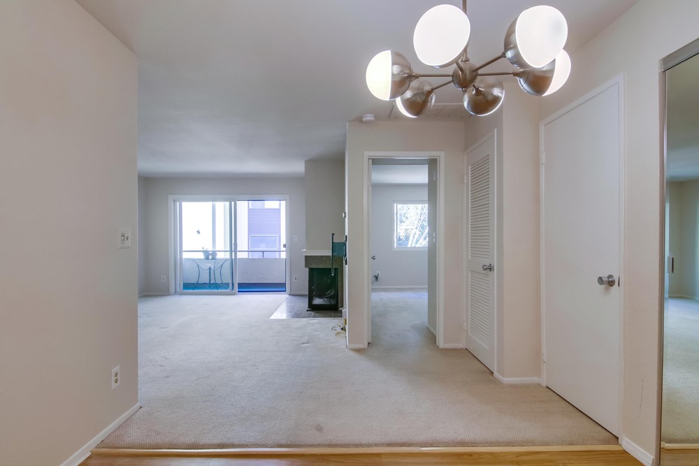 Virtual tour photo 8 of 34 for 3940 Dove St