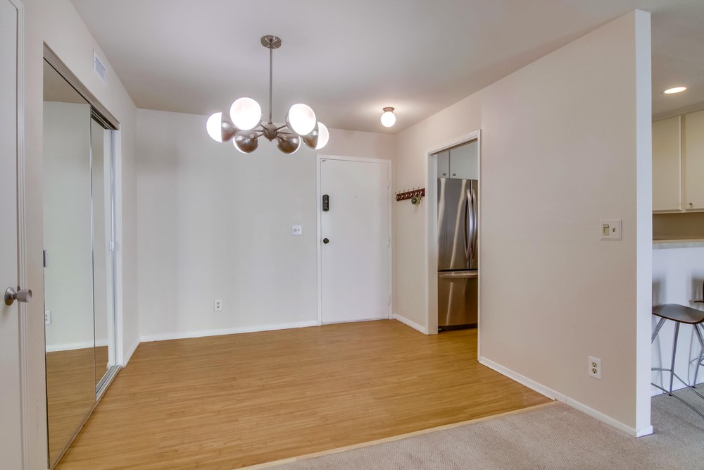 Virtual tour photo 12 of 34 for 3940 Dove St