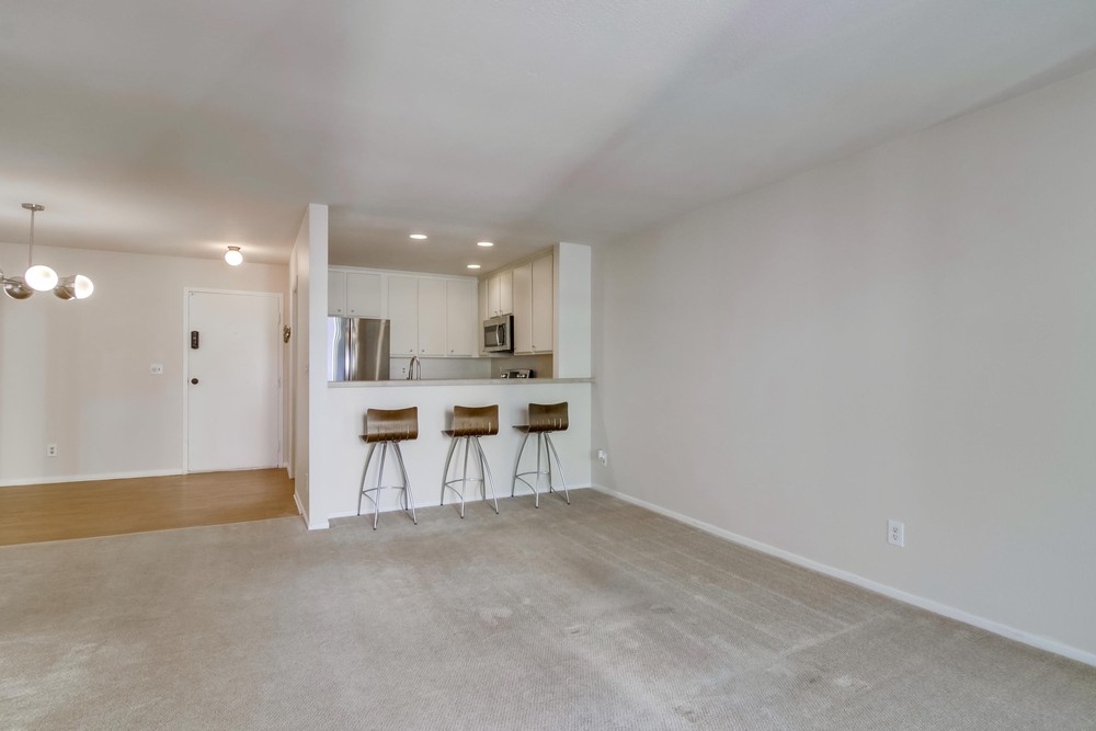 Virtual tour photo 19 of 34 for 3940 Dove St